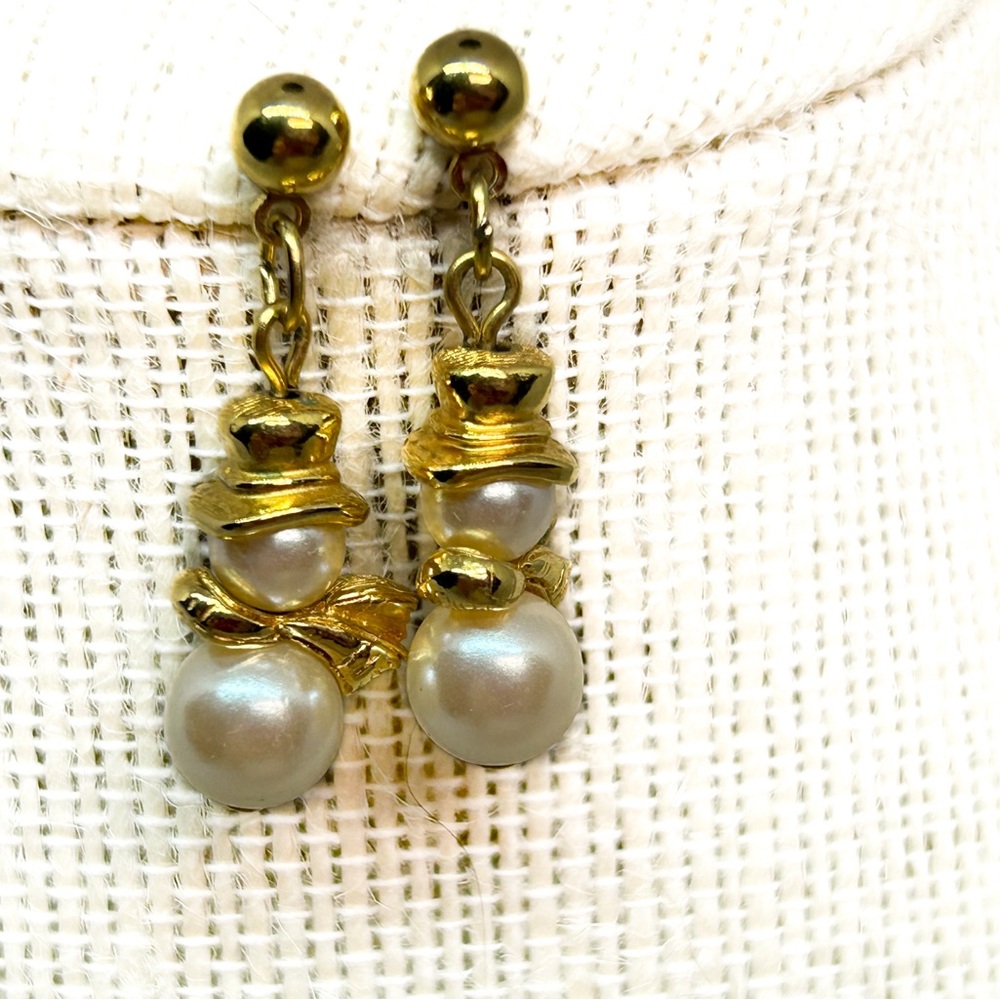 Christmas Goldtone Faux Pearl Snowmen Dangle Earrings